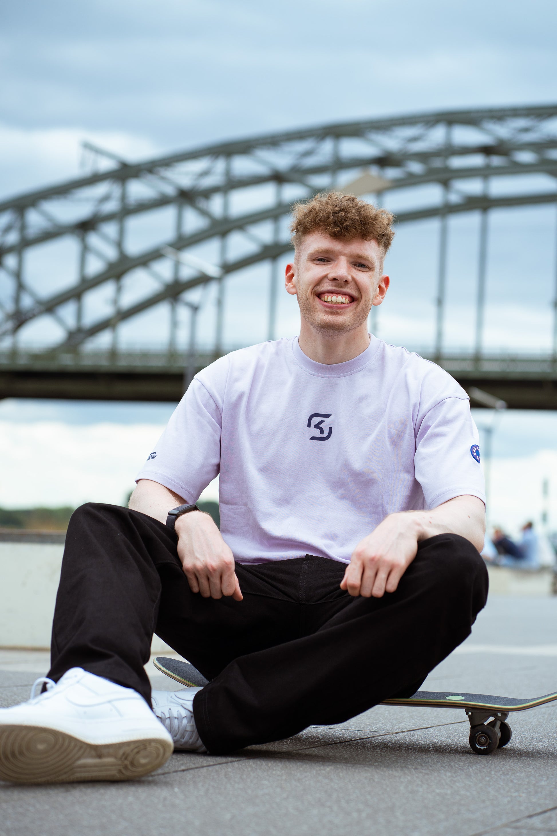 Shaping Esports Heritage Tee - SK GAMING SHOP